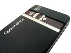   Sony Ericsson C902